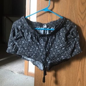 Old Navy Patterned Flowy Shorts